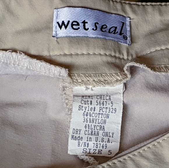 Wet Seal, Made In USA, Y2K Vintage, Ruched Hem Khaki Capri Pants, Size 5 - Picture 8 of 8